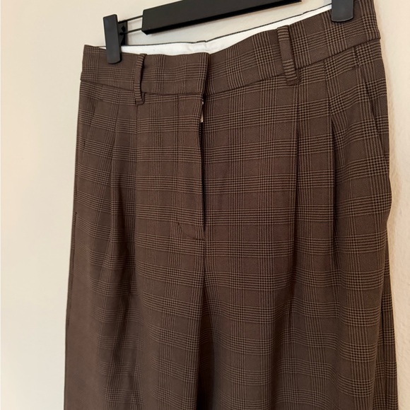 Effortless pants in brown twill - Picture 3 of 3